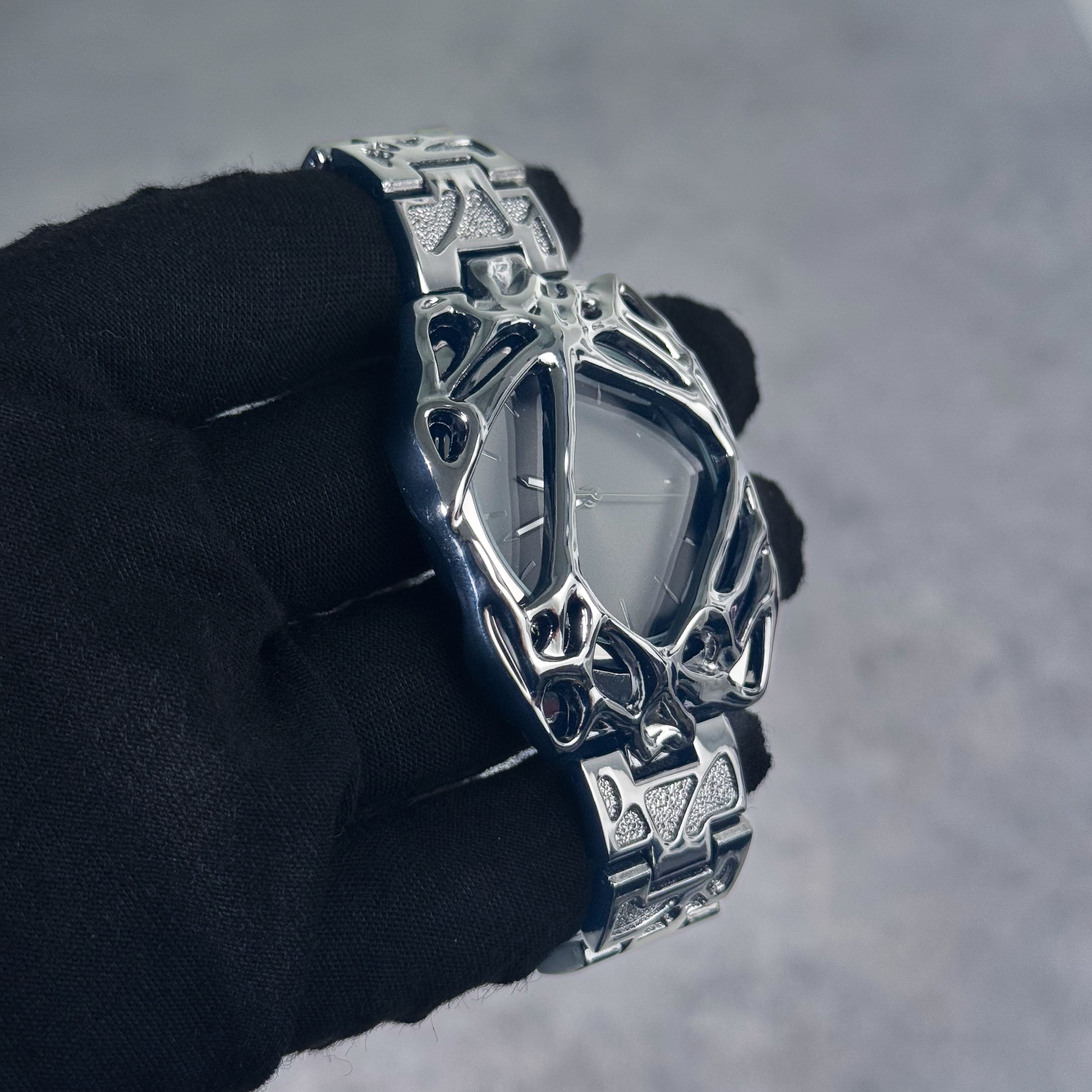 Men’s 40mm Spider Web Watch - Metal Band, Quartz Movement