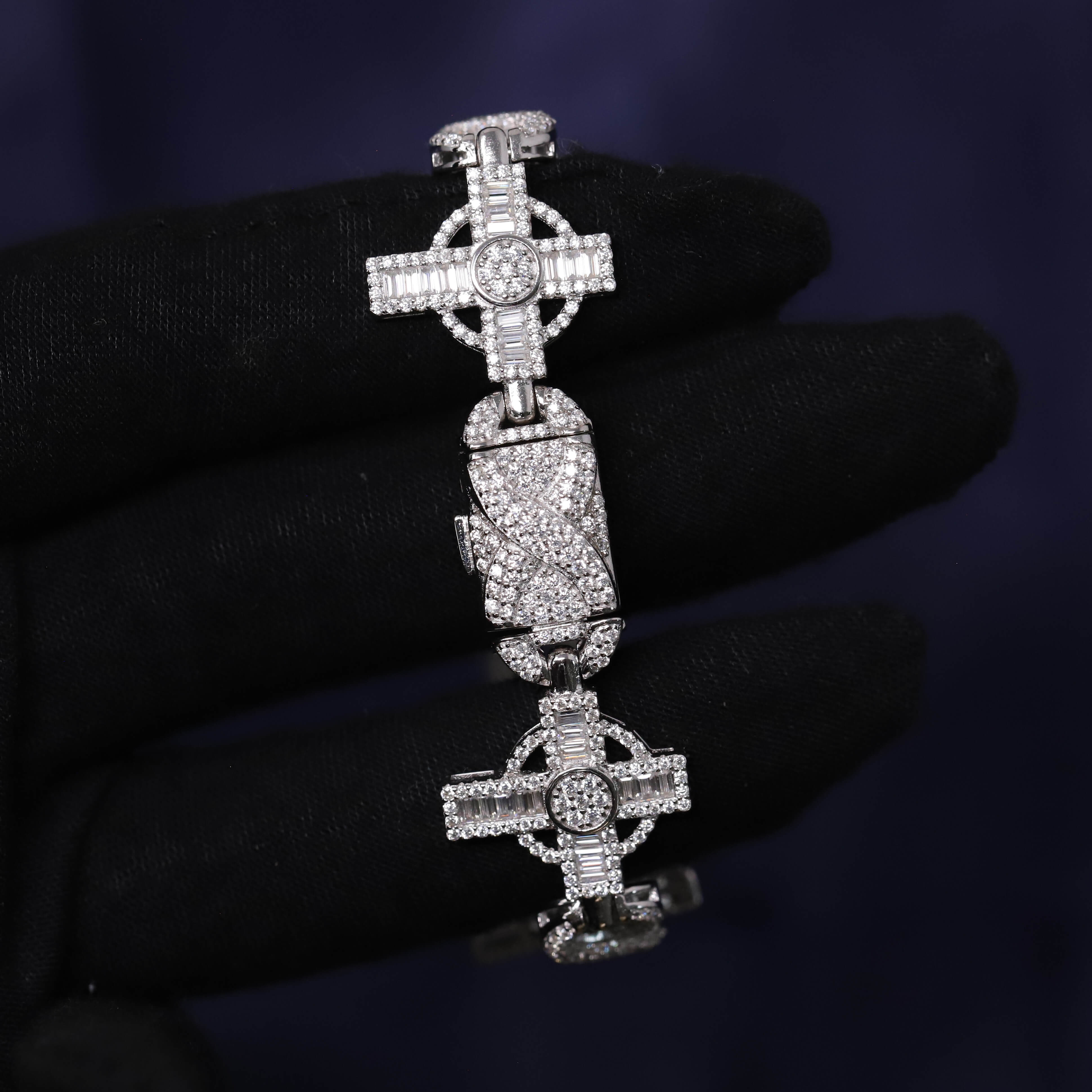 Iced Out 8.1CT Moissanite Cross Link Bracelet in Premium Sterling Silver