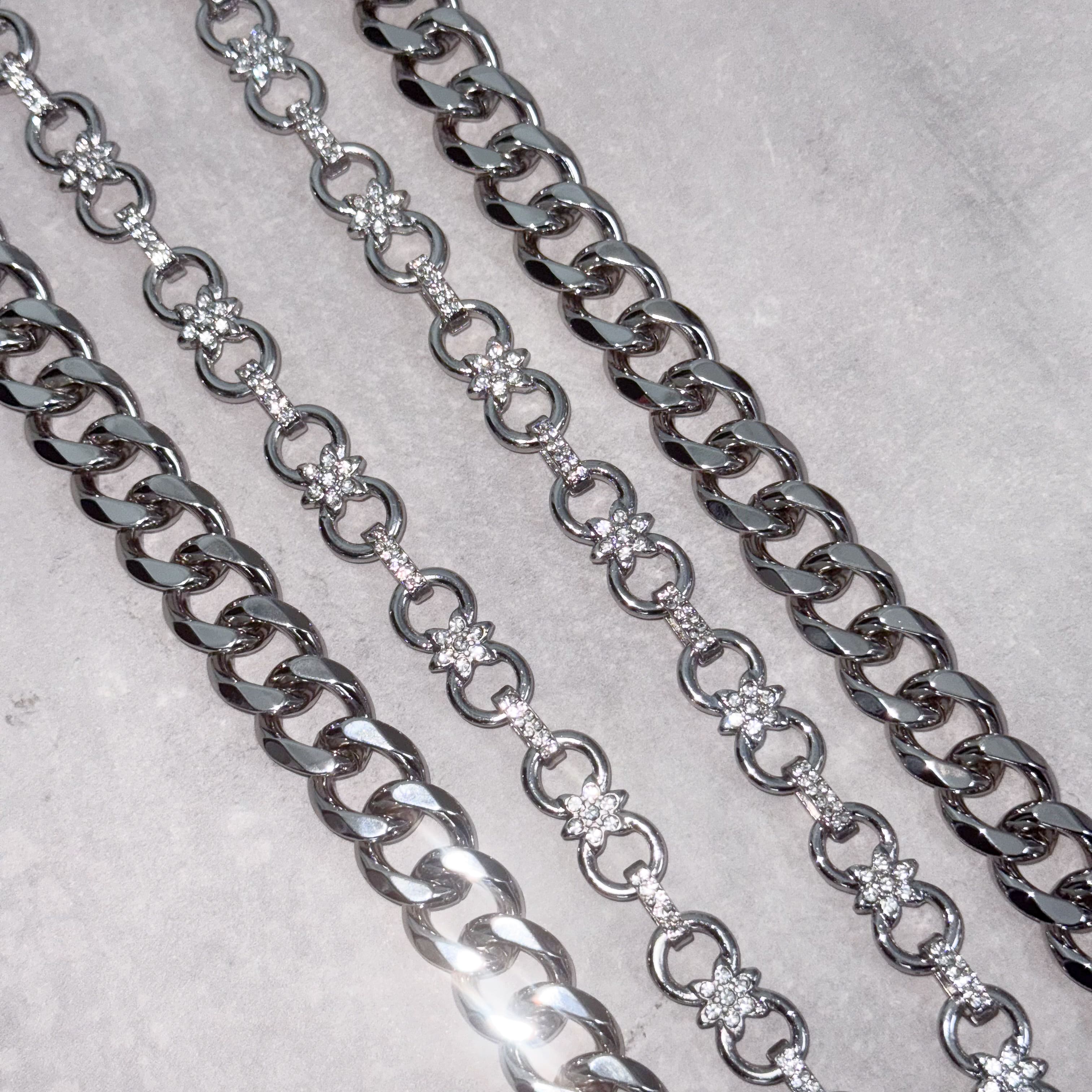 Flower Infinity & Solid Cuban Link Pant Chain – 2-Piece Set