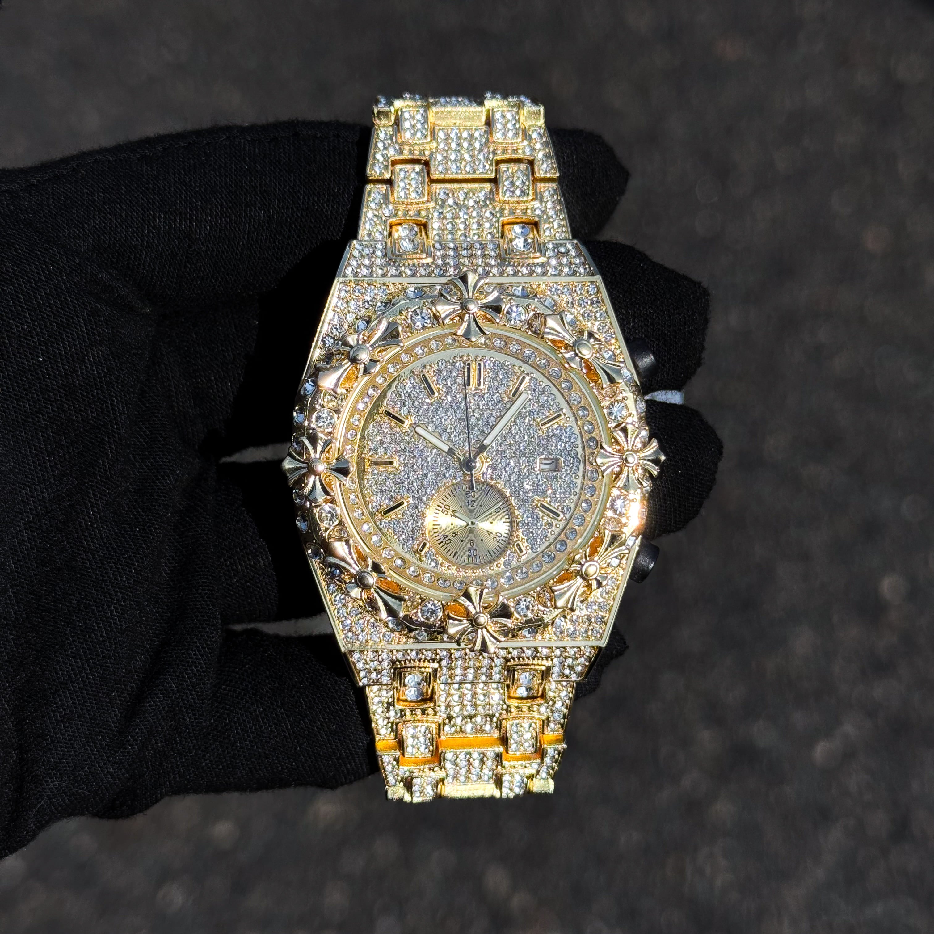 Men's 44mm Iced Out Cross Bezel Watch - Metal Band, Quartz Movement