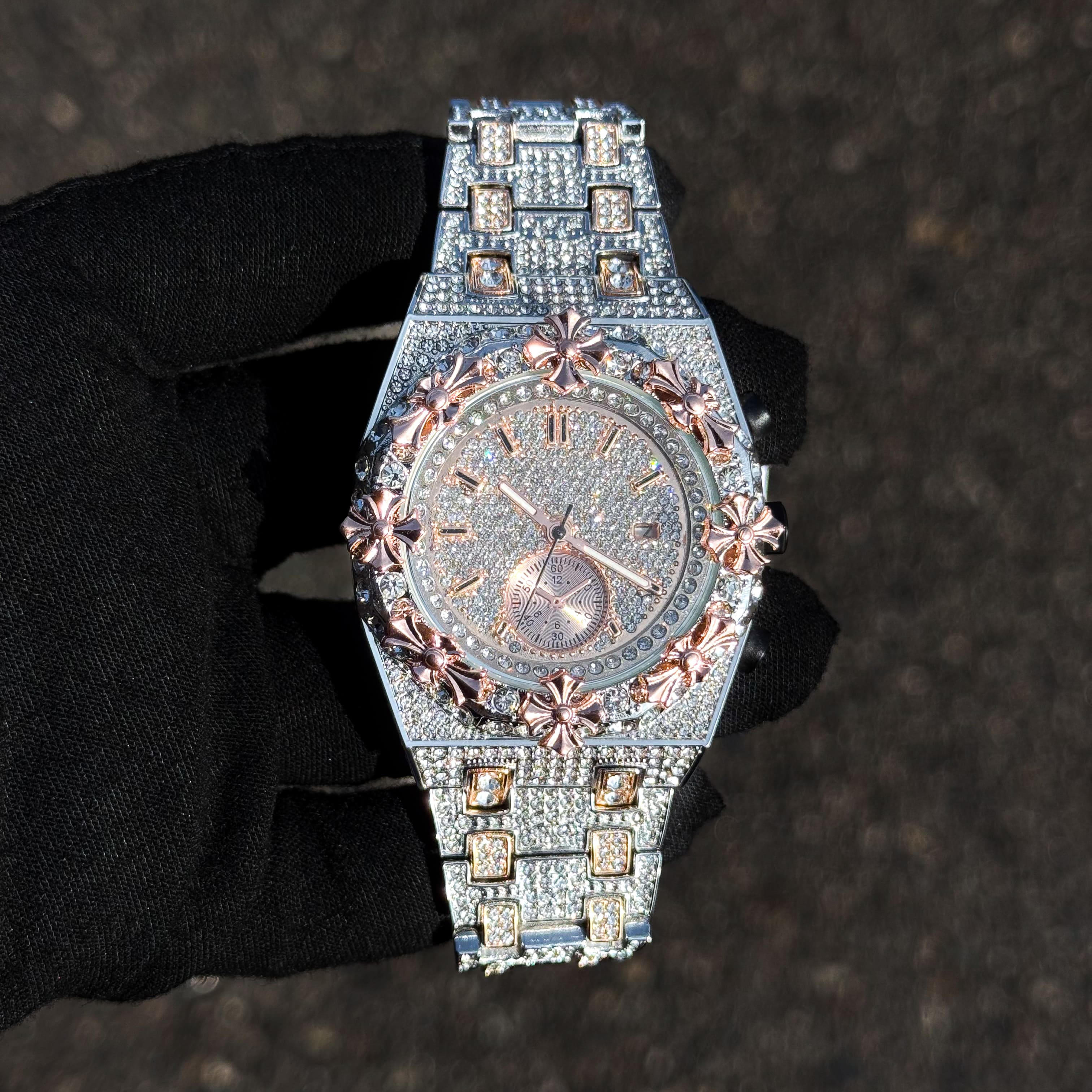 Men's 44mm Iced Out Cross Bezel Watch - Metal Band, Quartz Movement