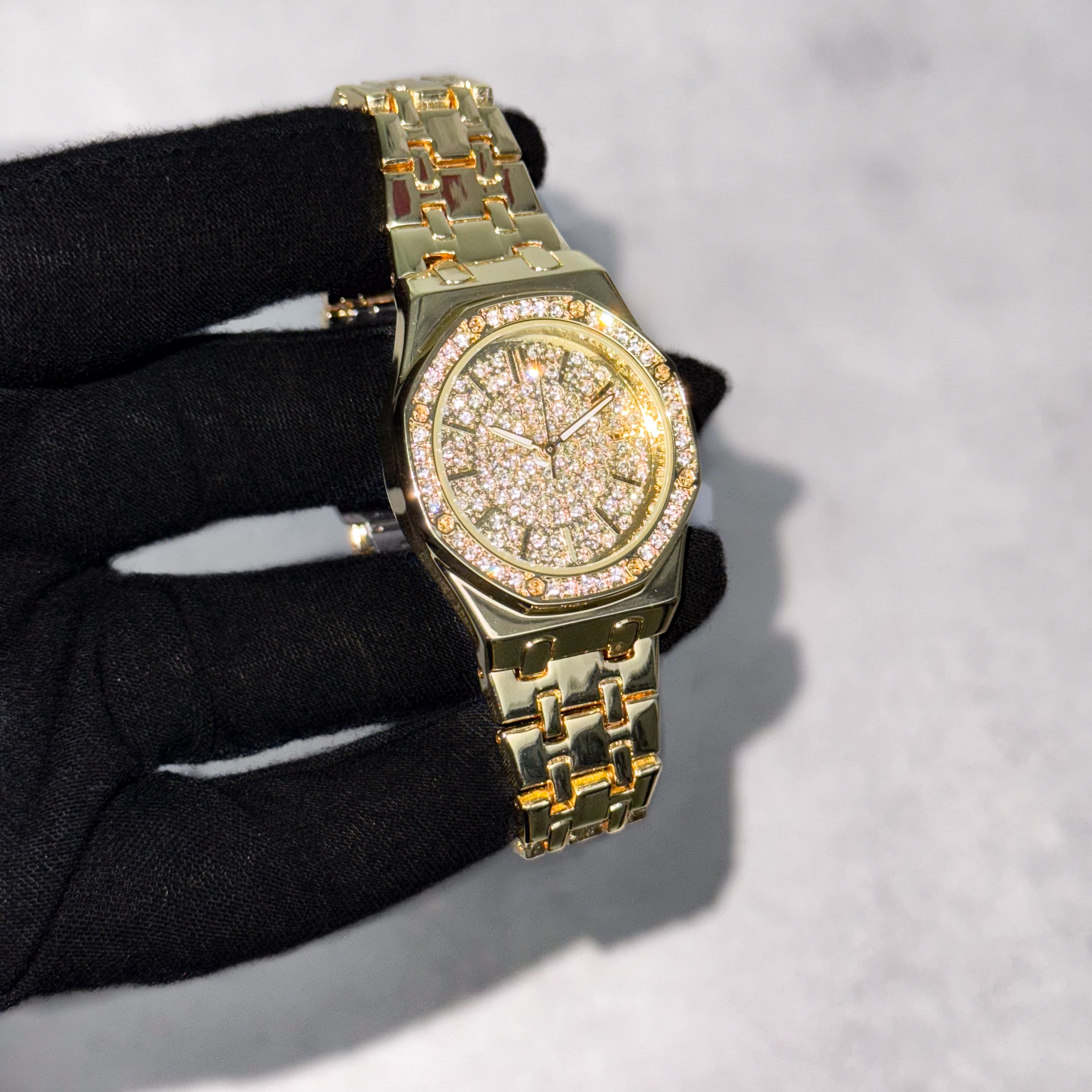 Men's 32mm Iced Out Dial Octagon Watch - Metal Band, Quartz Movement