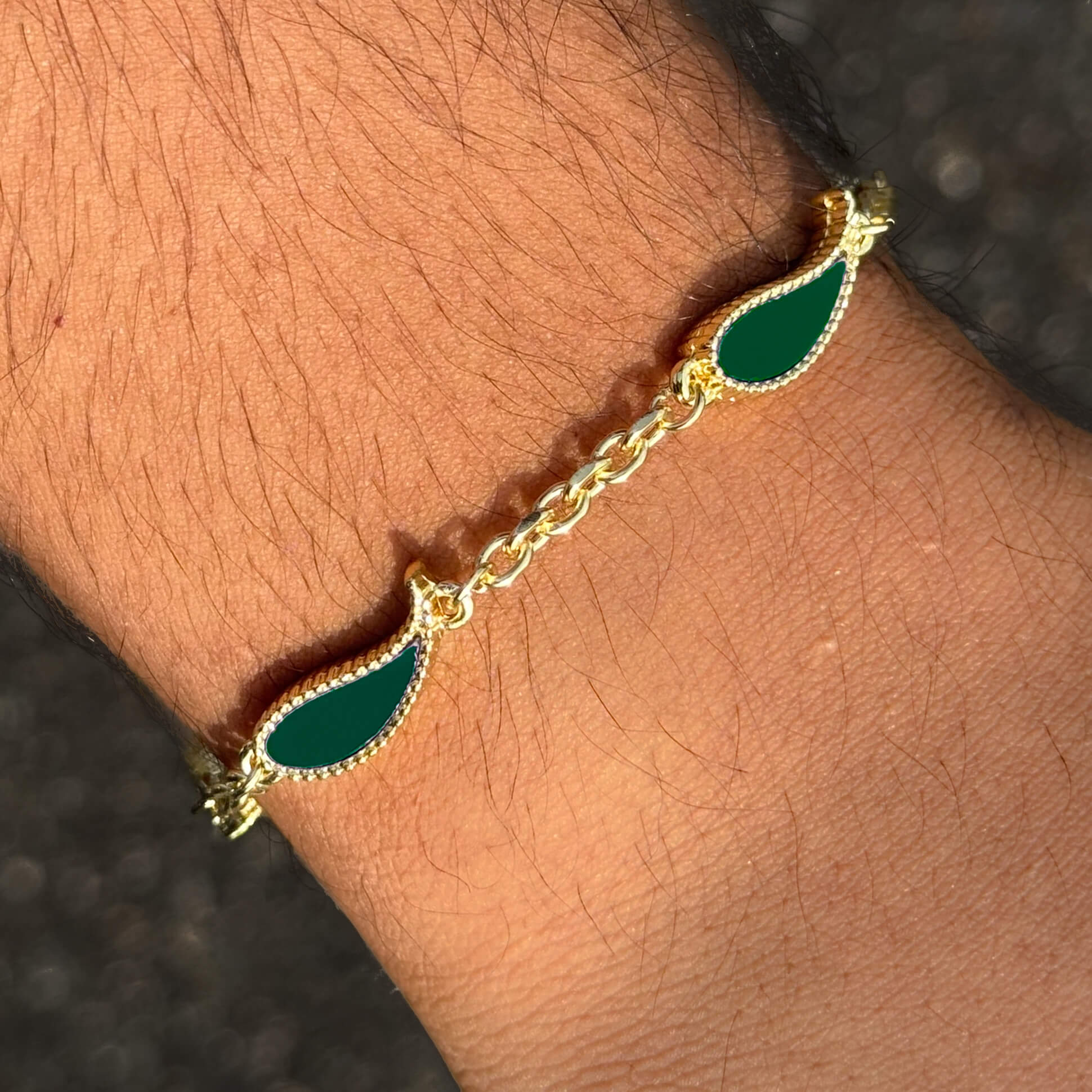 Men's 7mm Gold Paisley Multi-Charm Bracelet - Double Sided Charms