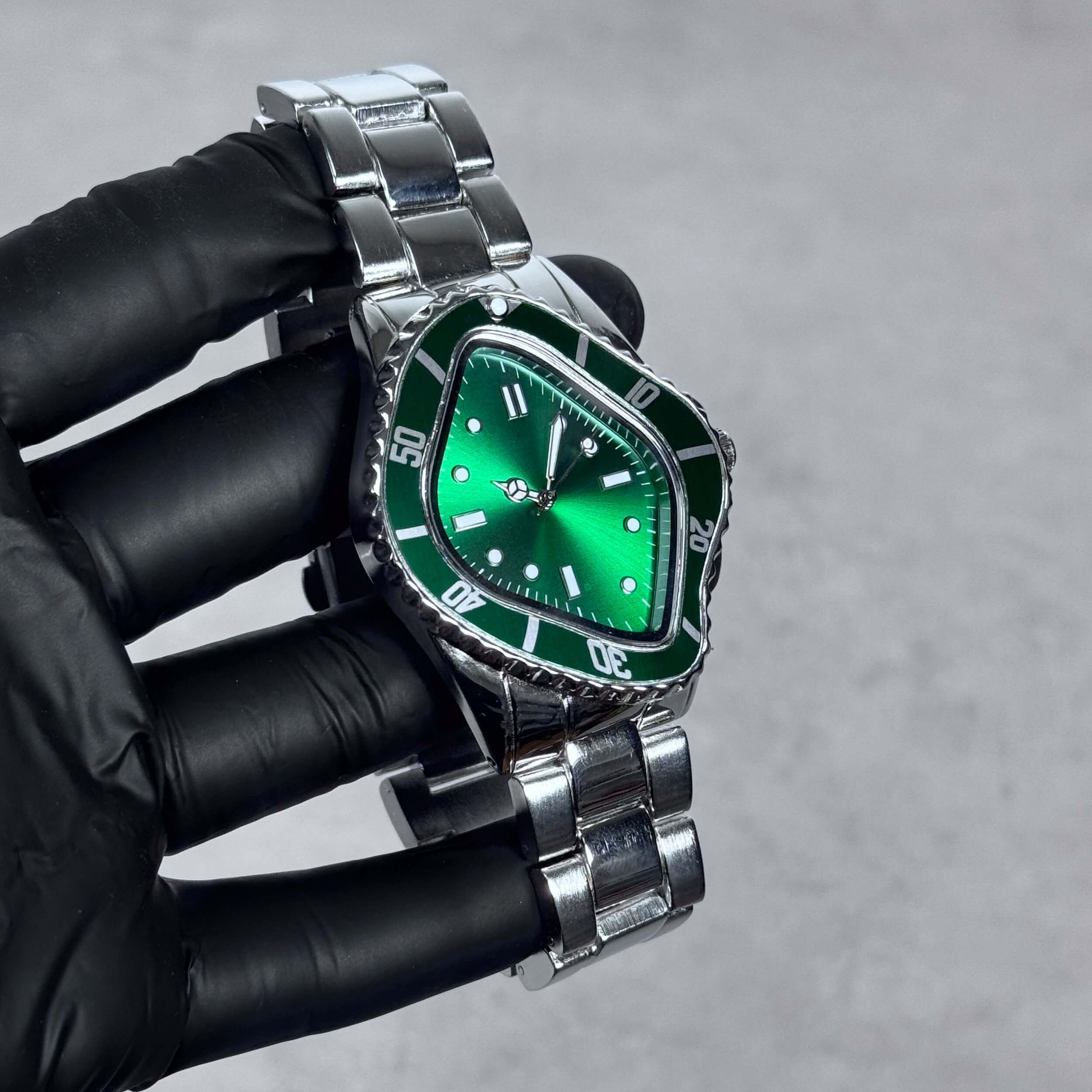 Men’s 42mm Warped Case Watch – Unique Shape, Metal Band, Quartz Movement