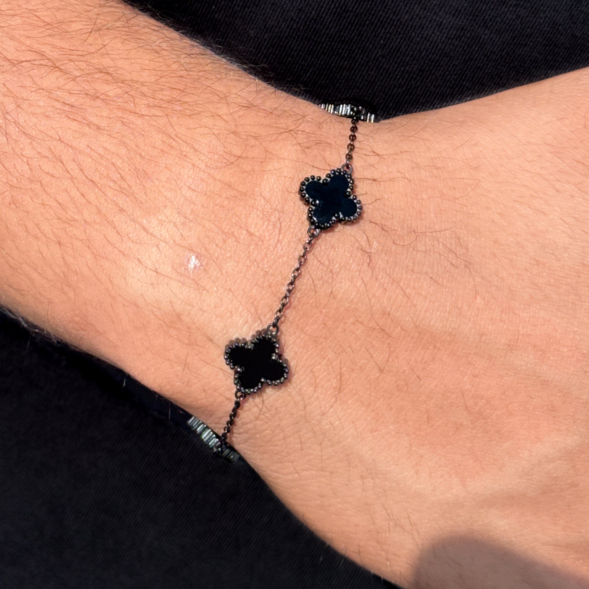 Men's 13mm Stainless Steel 4-Leaf Clover Link Chain Bracelet in Gun Black Finish