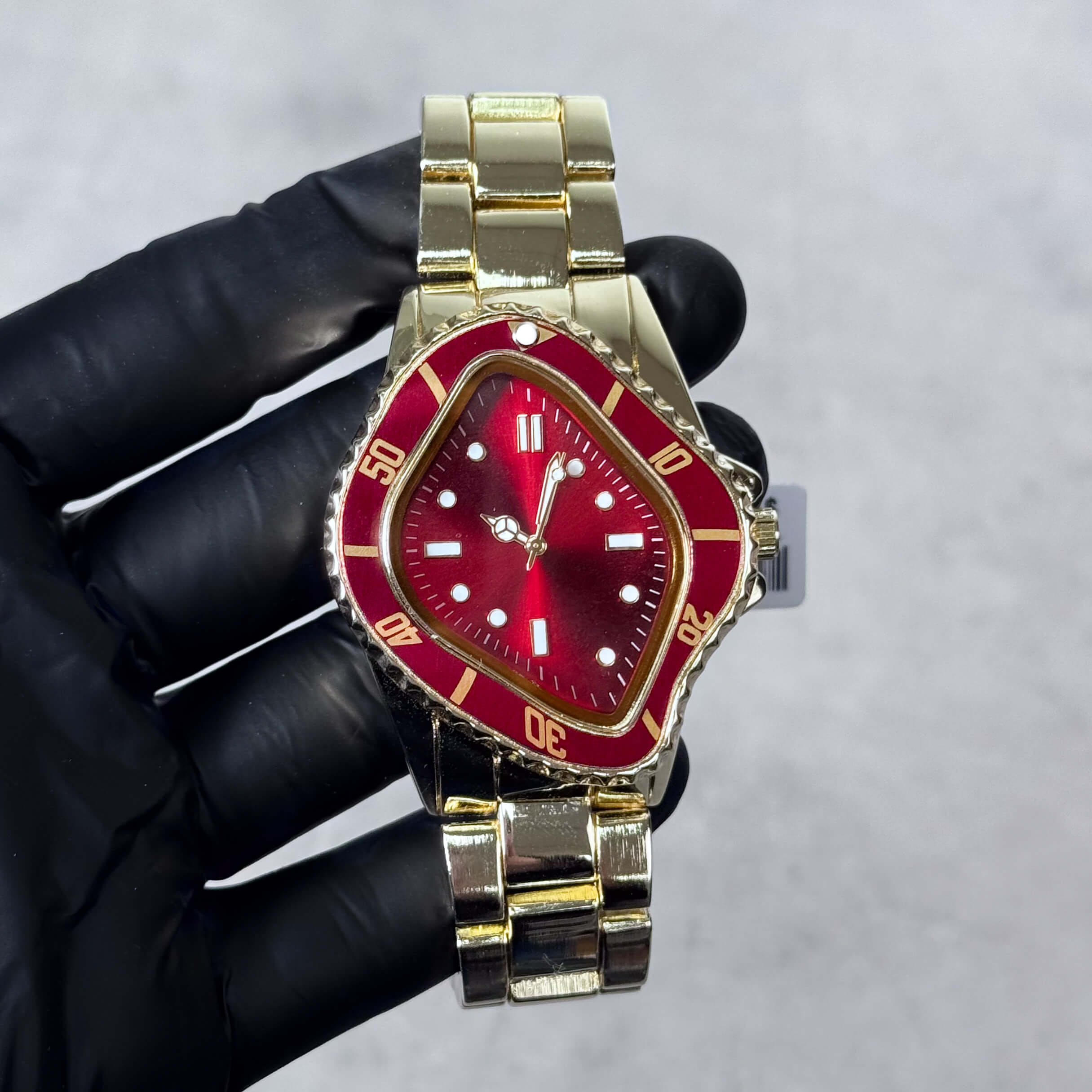 Men’s 42mm Warped Case Watch – Unique Shape, Metal Band, Quartz Movement