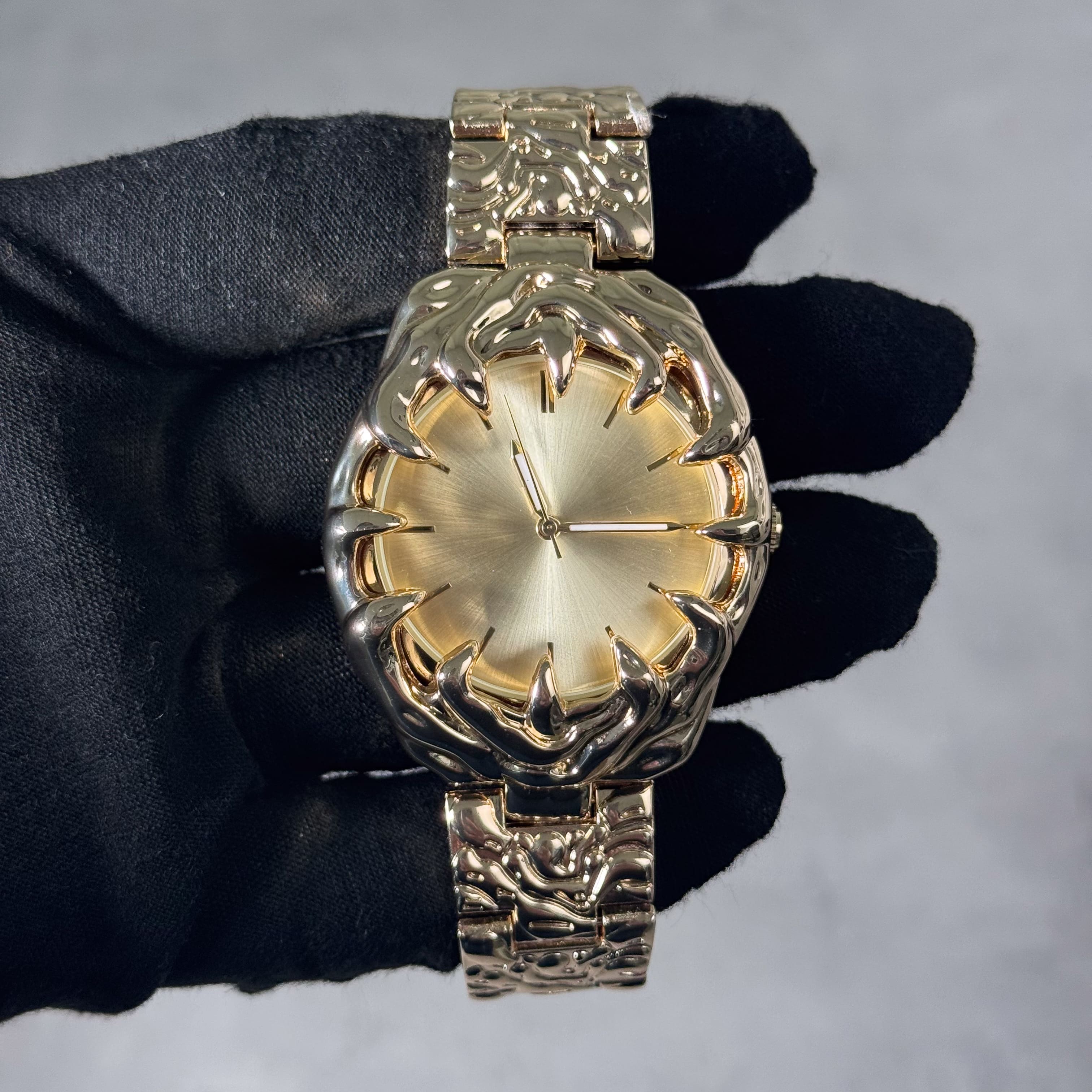 Men's 40mm Claw Watch - Metal Band, Quartz Movement