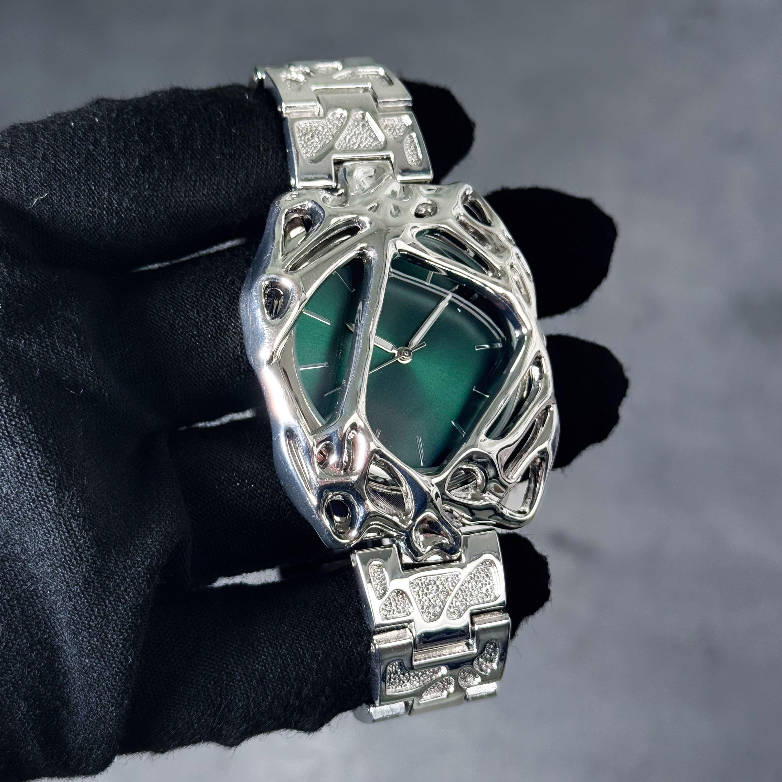 Men’s 40mm Spider Web Watch - Metal Band, Quartz Movement