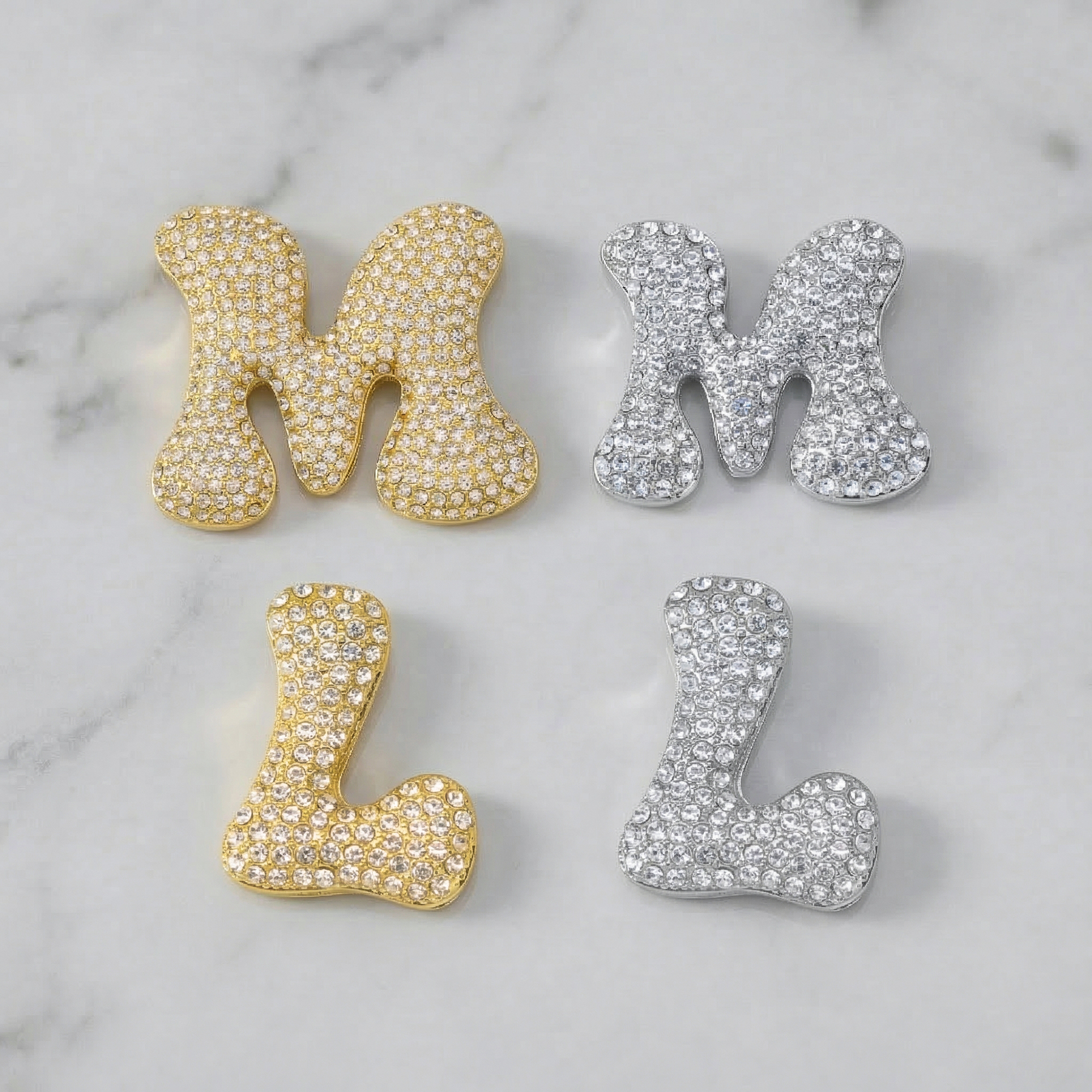 30mm Iced Out Bubble Letter Pendant witth Box Chain