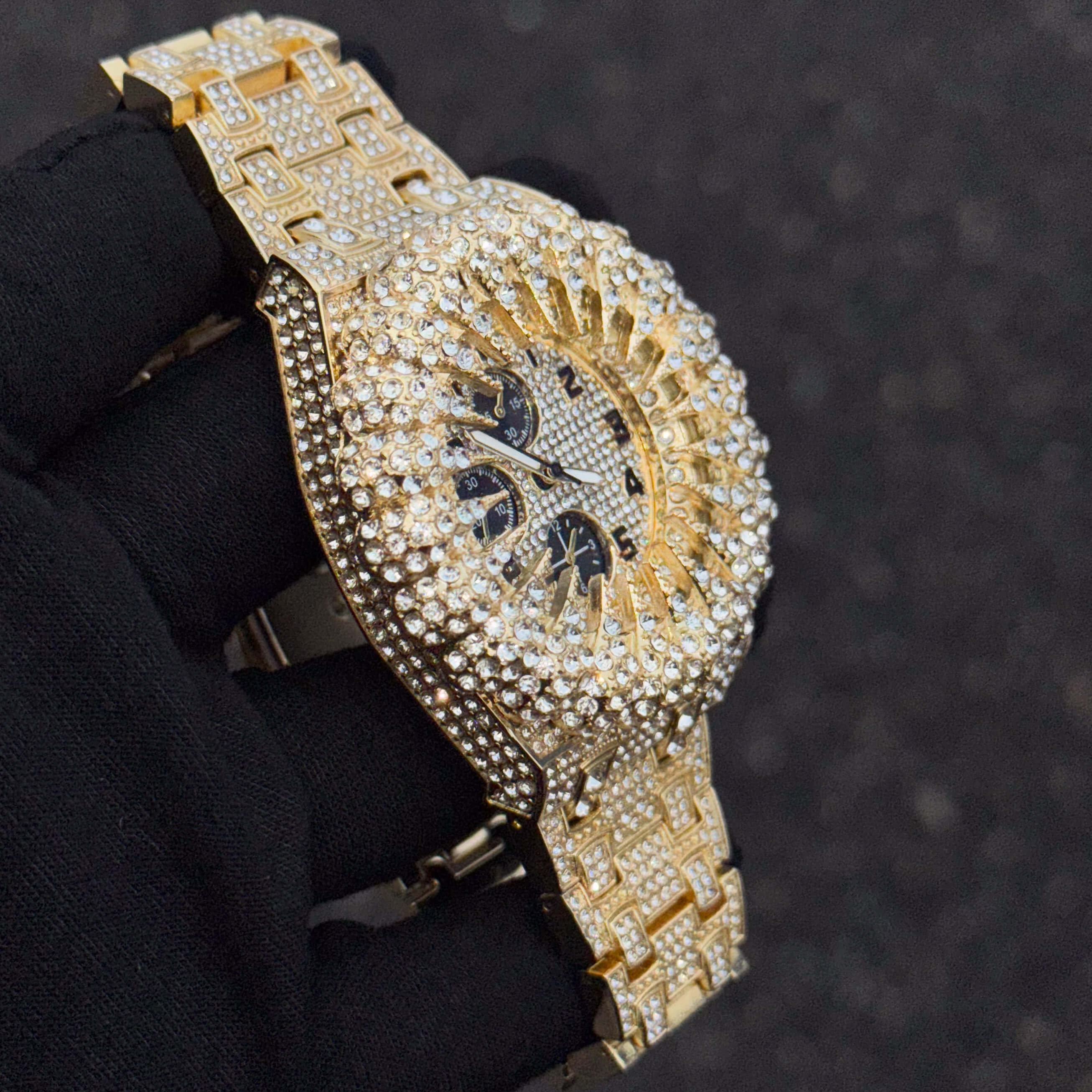 Men's 48mm Iced Out Spike Burst Watch - Metal Band, Quartz Movement