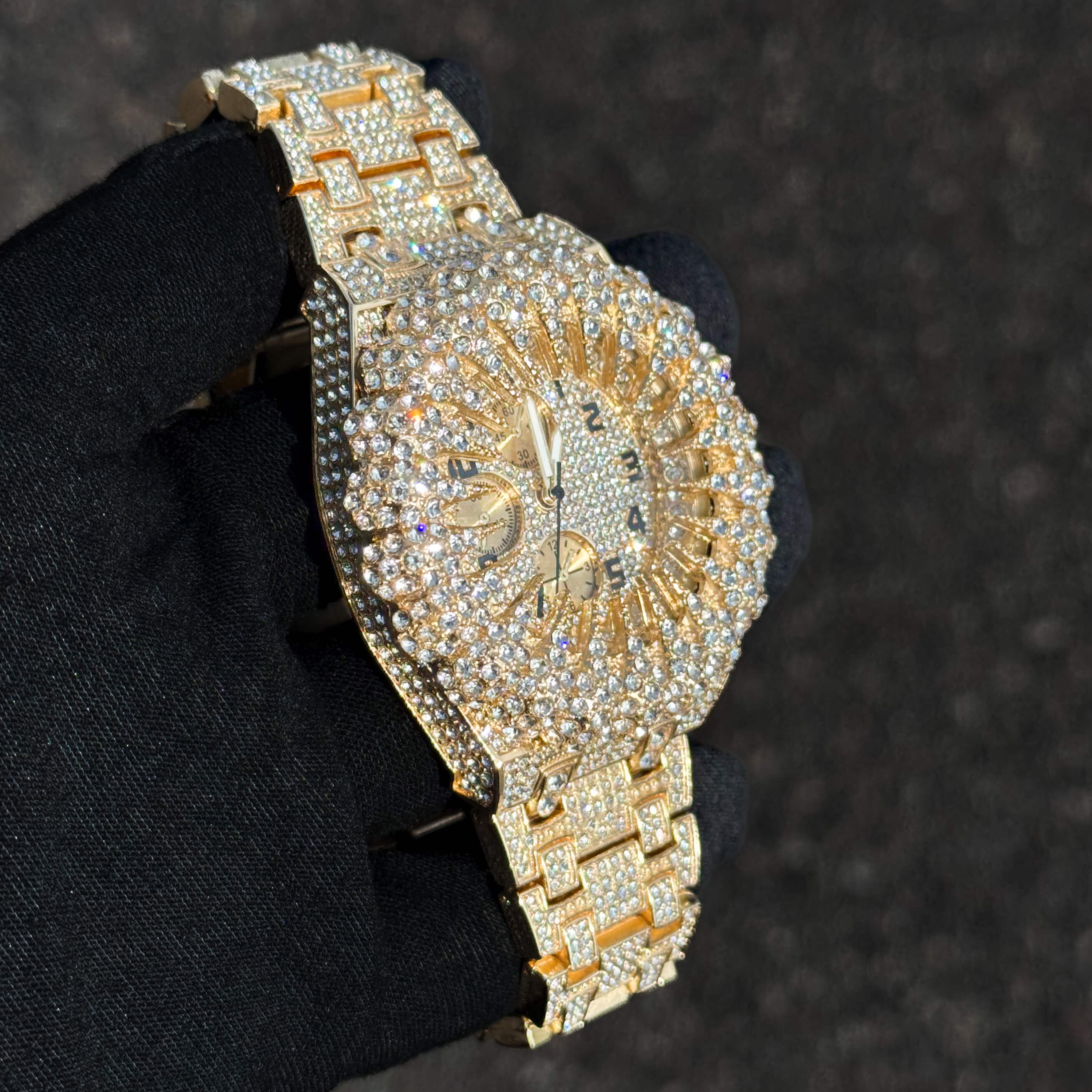 Men's 48mm Iced Out Spike Burst Watch - Metal Band, Quartz Movement