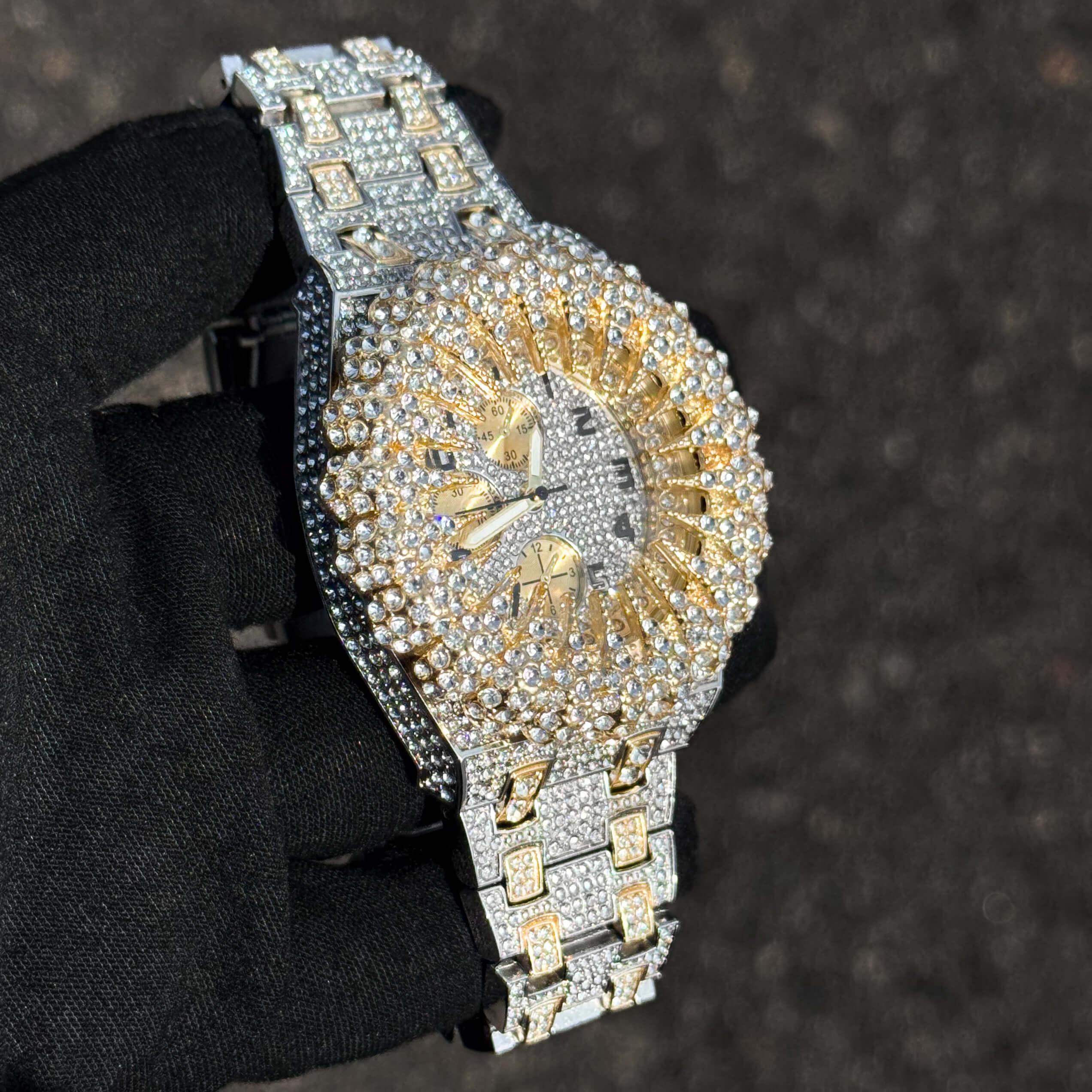 Men's 48mm Iced Out Spike Burst Watch - Metal Band, Quartz Movement