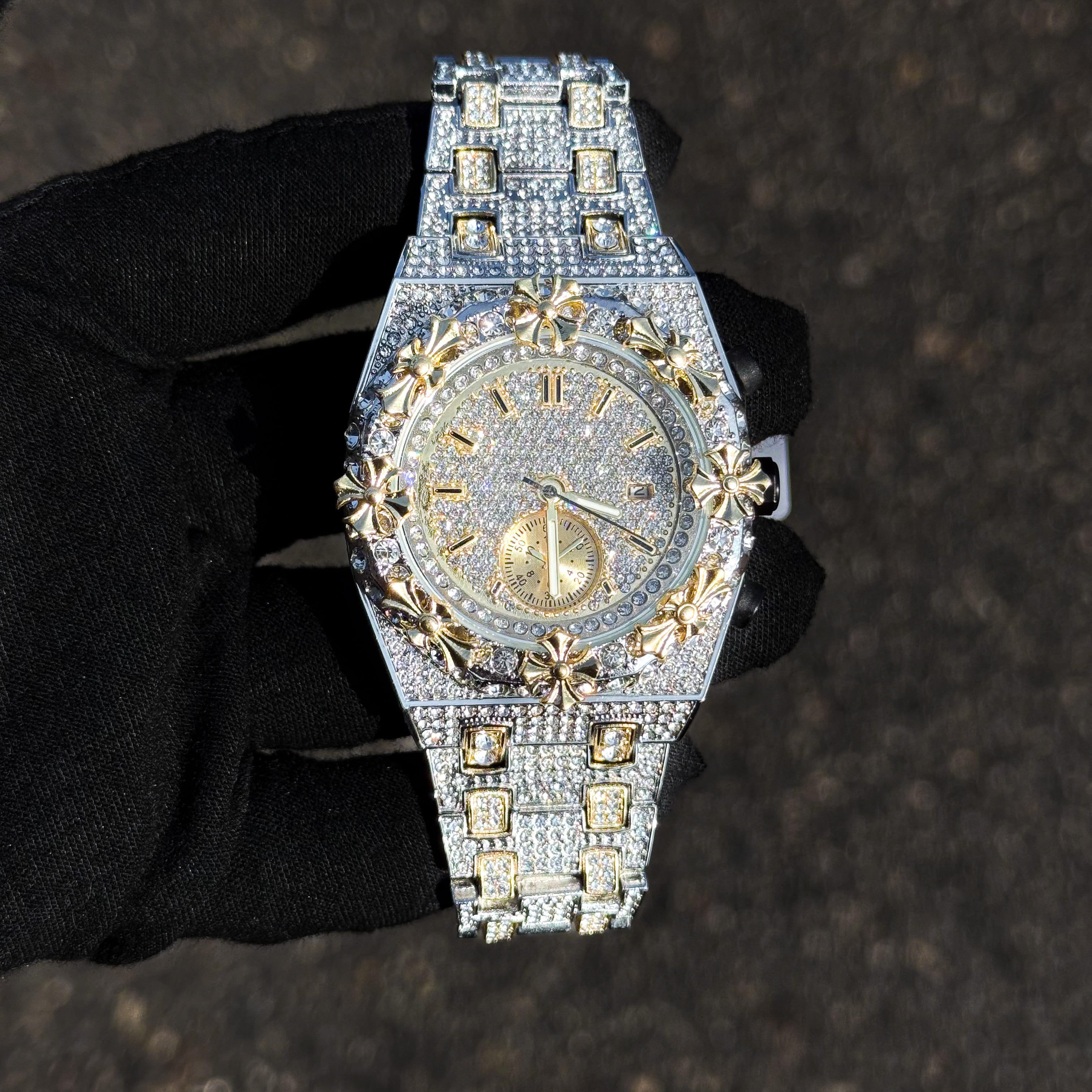 Men's 44mm Iced Out Cross Bezel Watch - Metal Band, Quartz Movement